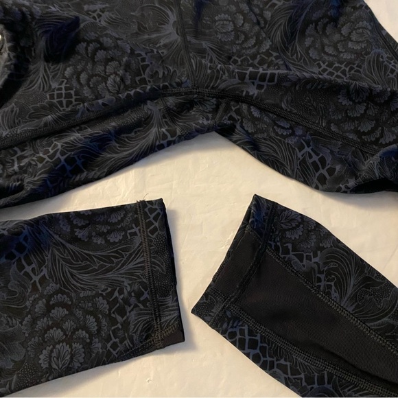 Lululemon Train Times 7/8 Pant Tight Nouveau Mach Blue Black size 4 W5AOQS - Picture 9 of 9